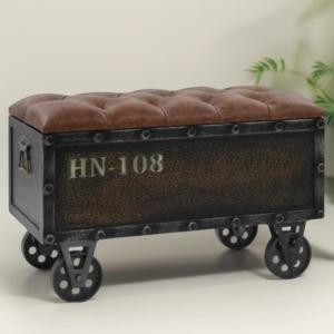 Banc, coffre style Wagon vintage, acier, cuir et bois