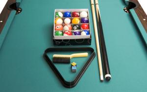 BILLARD 5Ft complet, transformable en table