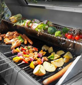 BARBECUE gaz XXL luxe, fabriqué en INOX, 8 brûleurs