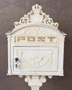 Boîte aux lettres en véritable fonte vintage sur pied – Modèle antique 32 kg