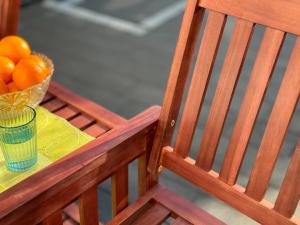 BANC , fauteuils de jardin doubles avec tablette, acacia massif