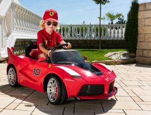 VOITURE électrique enfant, LA FERRARI