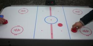 TABLE de AIR - HOCKEY PRO avec accessoires, modèle ARAGON