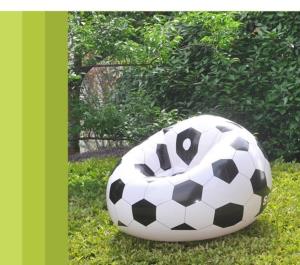 FAUTEUIL gonflable, ballon de football, usage extérieur ou intérieur
