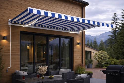 STORE BANNE 500 x 300 cm, électrique, détecteur de vent, LED